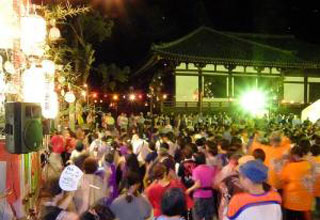 東大寺 十七夜盆踊り